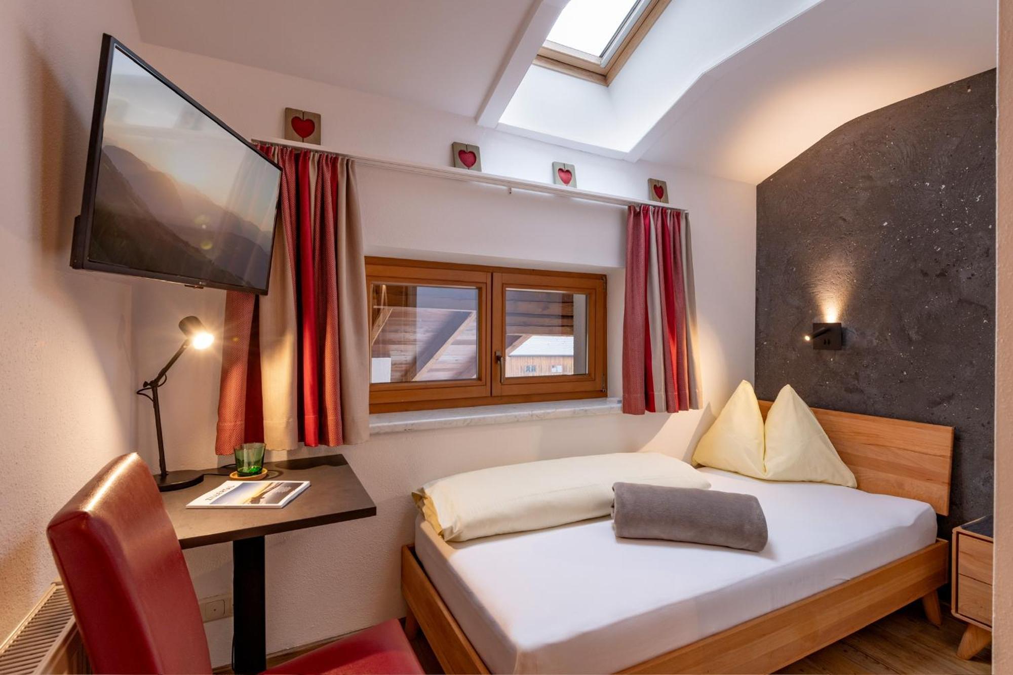 Das Sonnleiten Ski- Und Motorradhotel Bruck Im Zillertal Bruck am Ziller Extérieur photo