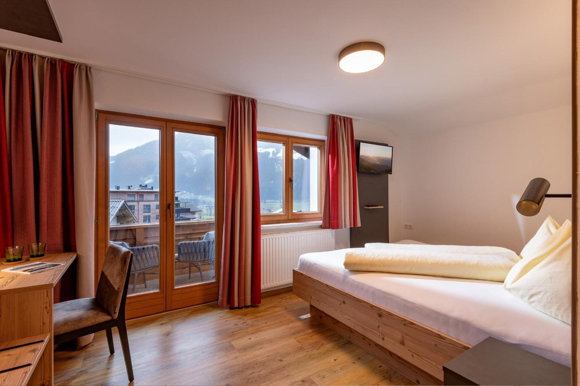 Das Sonnleiten Ski- Und Motorradhotel Bruck Im Zillertal Bruck am Ziller Extérieur photo